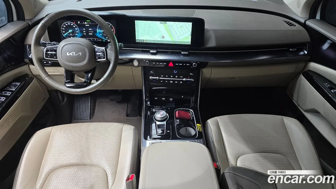 Kia Carnival — фото 10