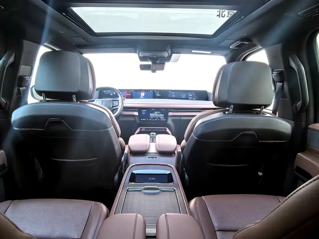 Lincoln Navigator 2025 из CN, фото 4