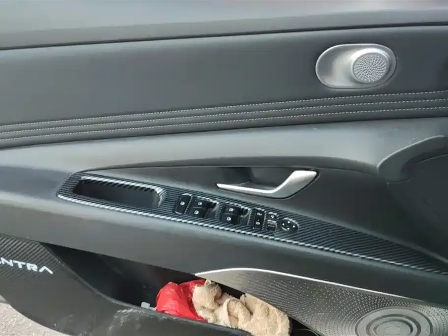 Hyundai Elantra 2021 из CN, фото 10