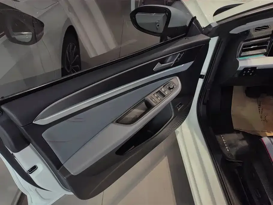 Volkswagen Lamando 2024 из CN, фото 6