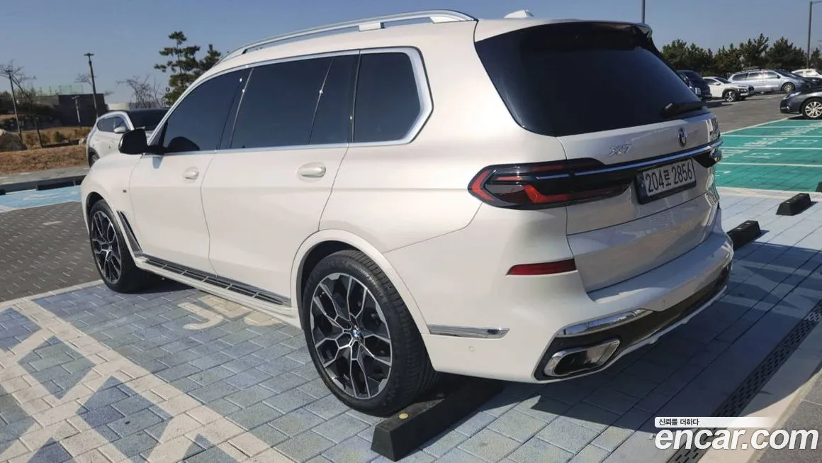BMW X7 2023 из KR, фото 9