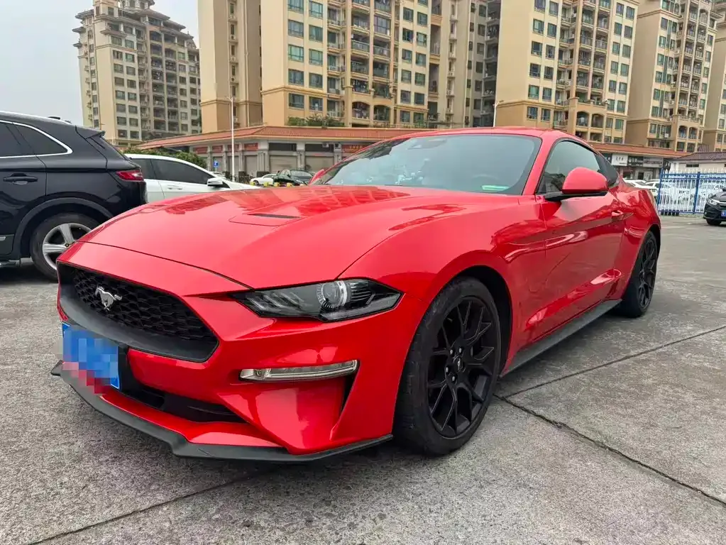 Ford Mustang 2023 из CN, фото 1