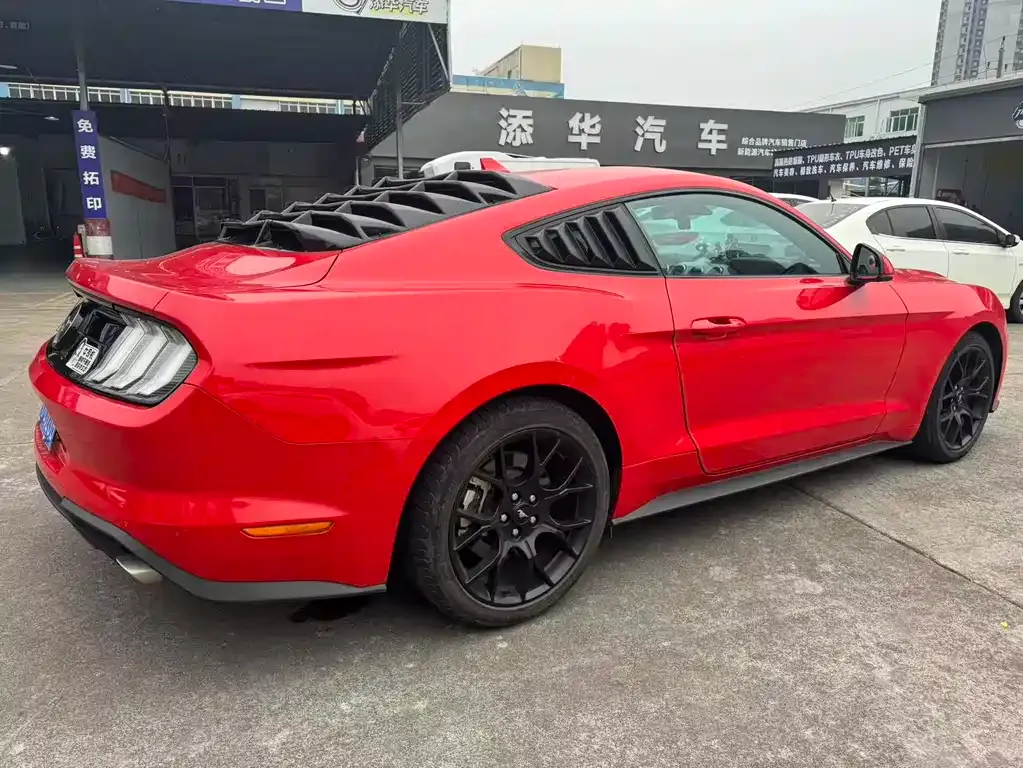 Ford Mustang 2023 из CN, фото 6