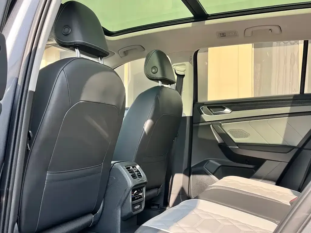 Volkswagen Tayron 2023 из CN, фото 6