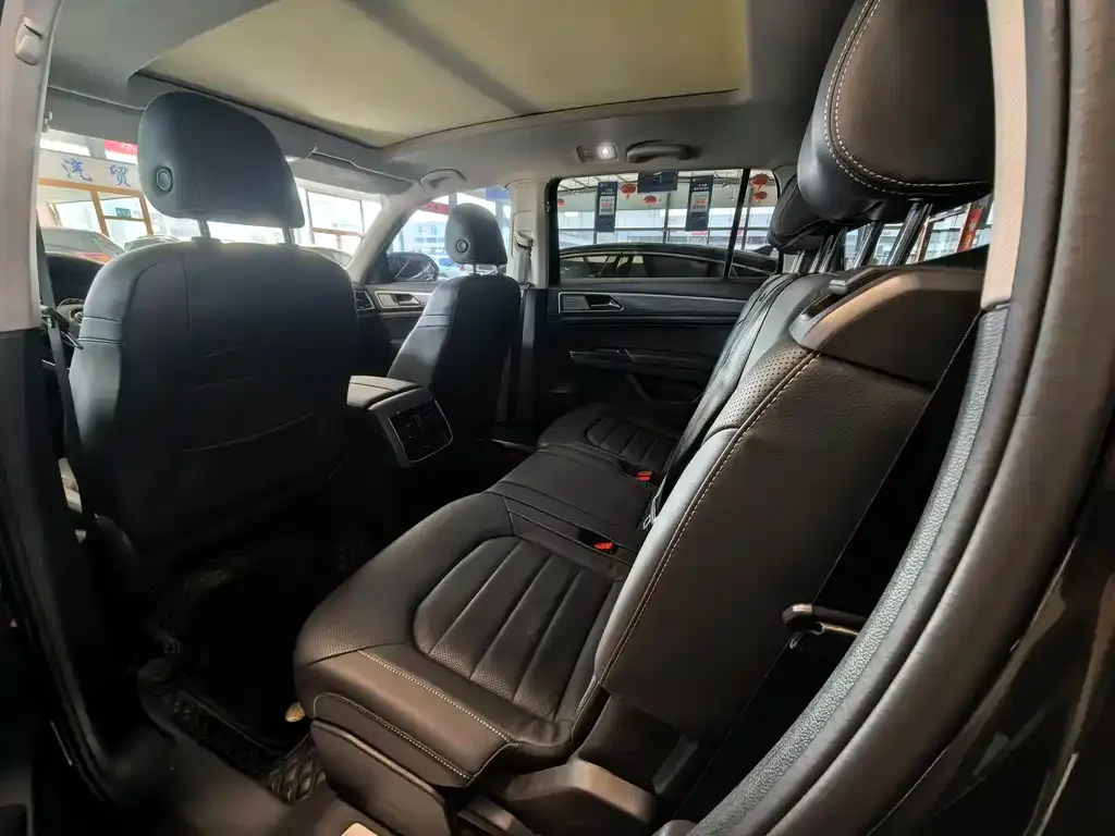 Volkswagen Teramont 2021 из CN, фото 7
