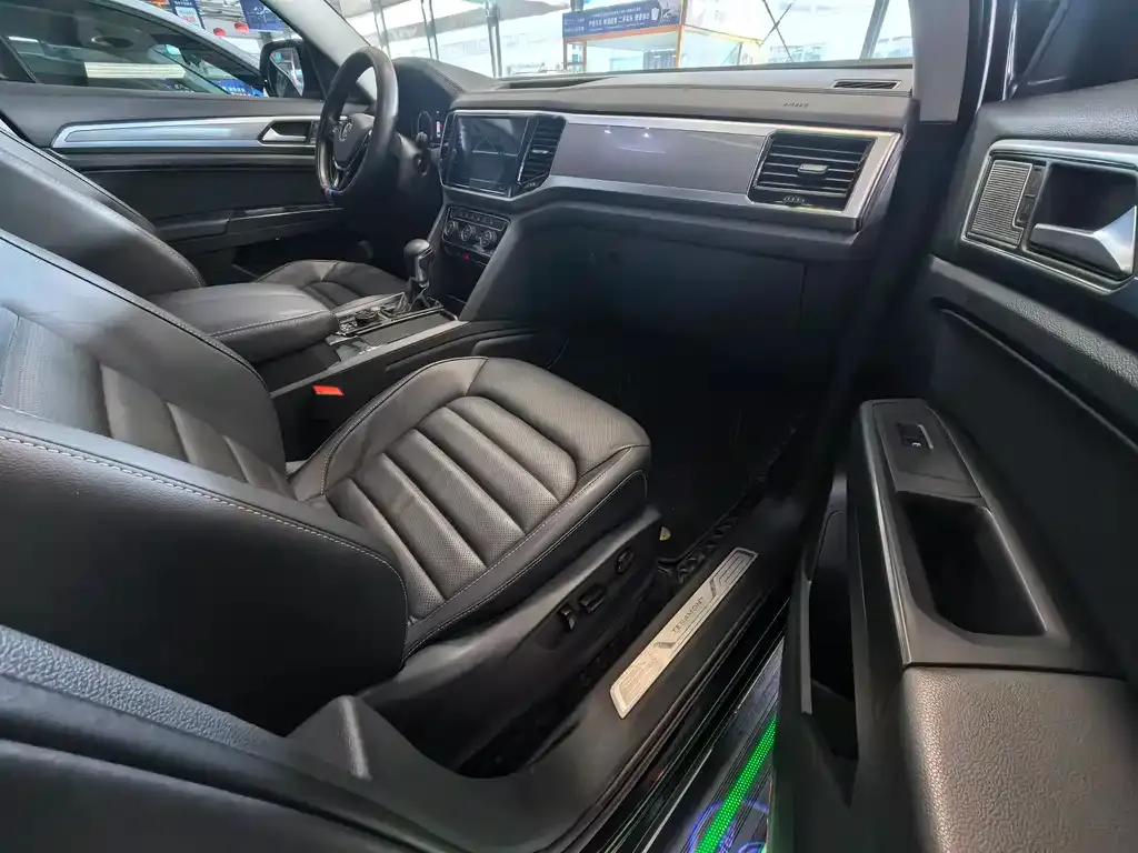 Volkswagen Teramont 2021 из CN, фото 6