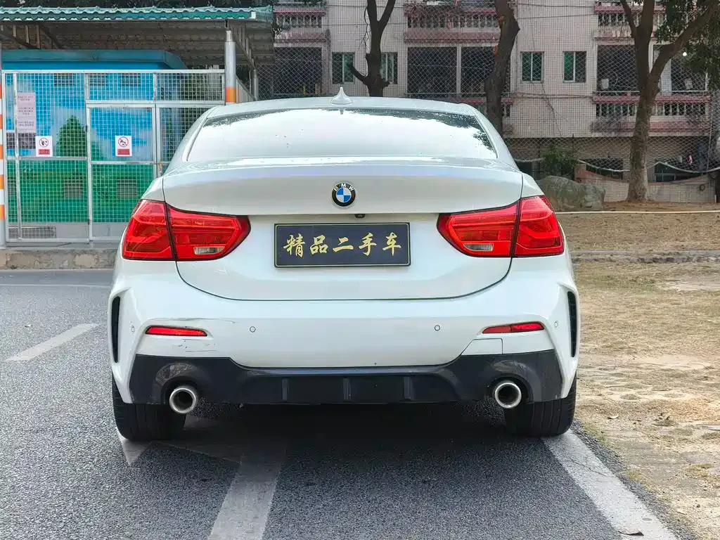 BMW 1 Series 2021 из CN, фото 9