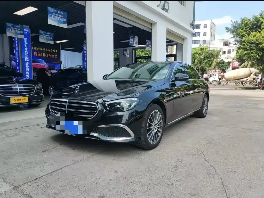 Mercedes-Benz E-Class 2023 из CN, фото 1