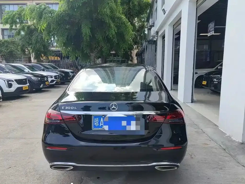 Mercedes-Benz E-Class 2023 из CN, фото 2