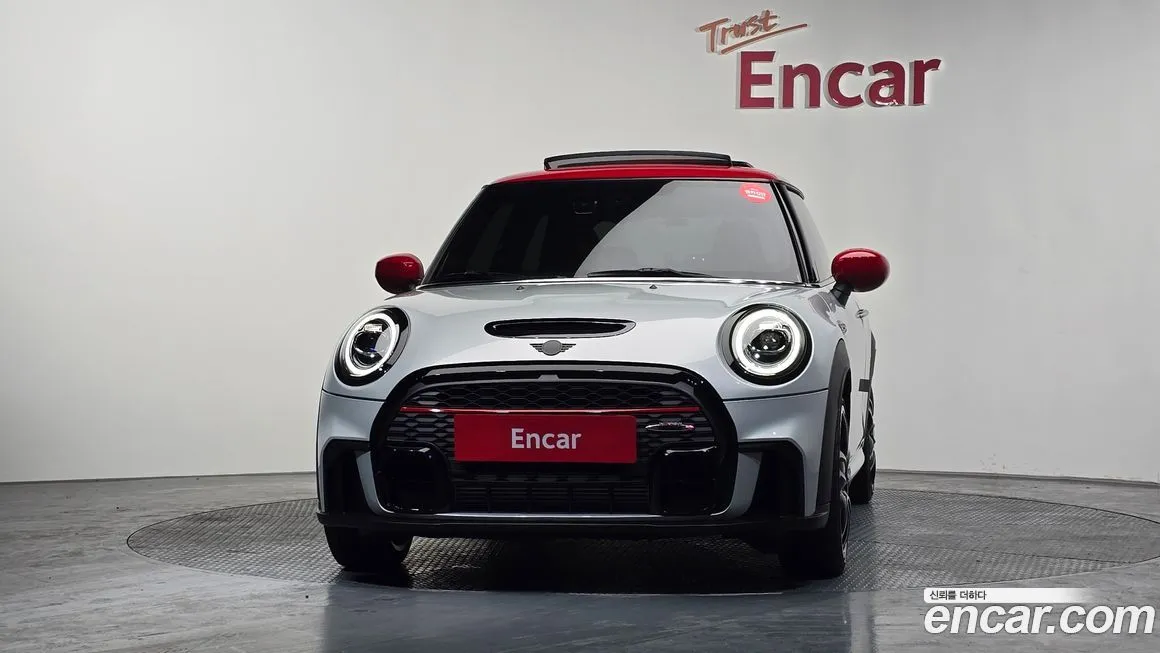 Mini Cooper 2021 из KR, фото 2