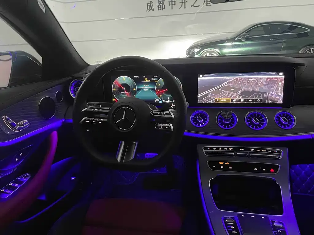 Mercedes-Benz E-Class (Import) — фото 6