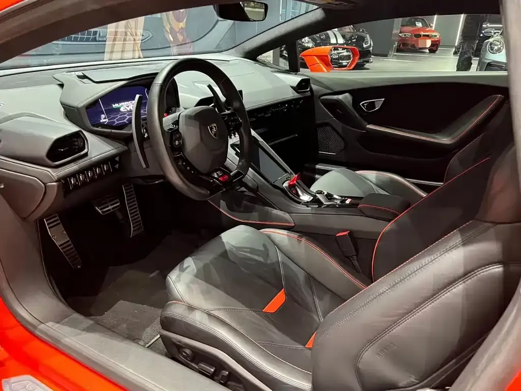 Lamborghini Huracan 2021 из CN, фото 3