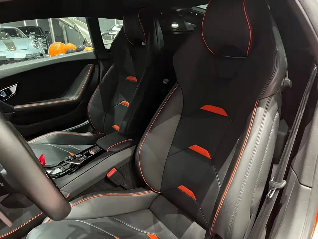 Lamborghini Huracan 2021 из CN, фото 5