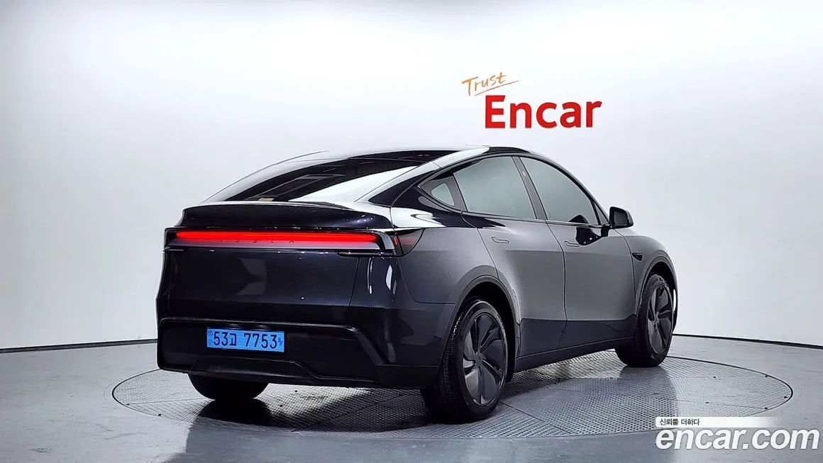 Tesla Model Y 2025 из KR, фото 6