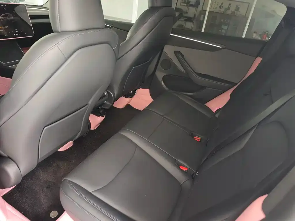 Tesla Model Y 2025 из CN, фото 8
