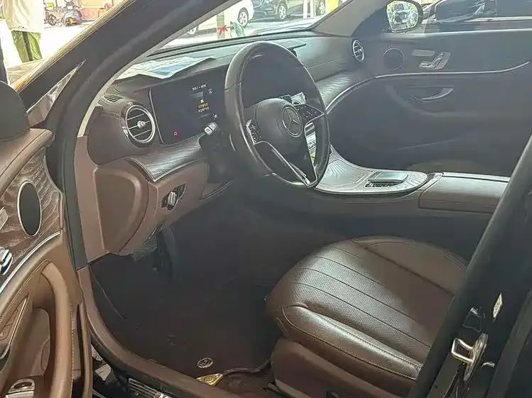 Mercedes-Benz E-Class 2021 из CN, фото 2