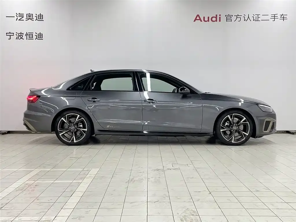 Audi A4L — фото 5