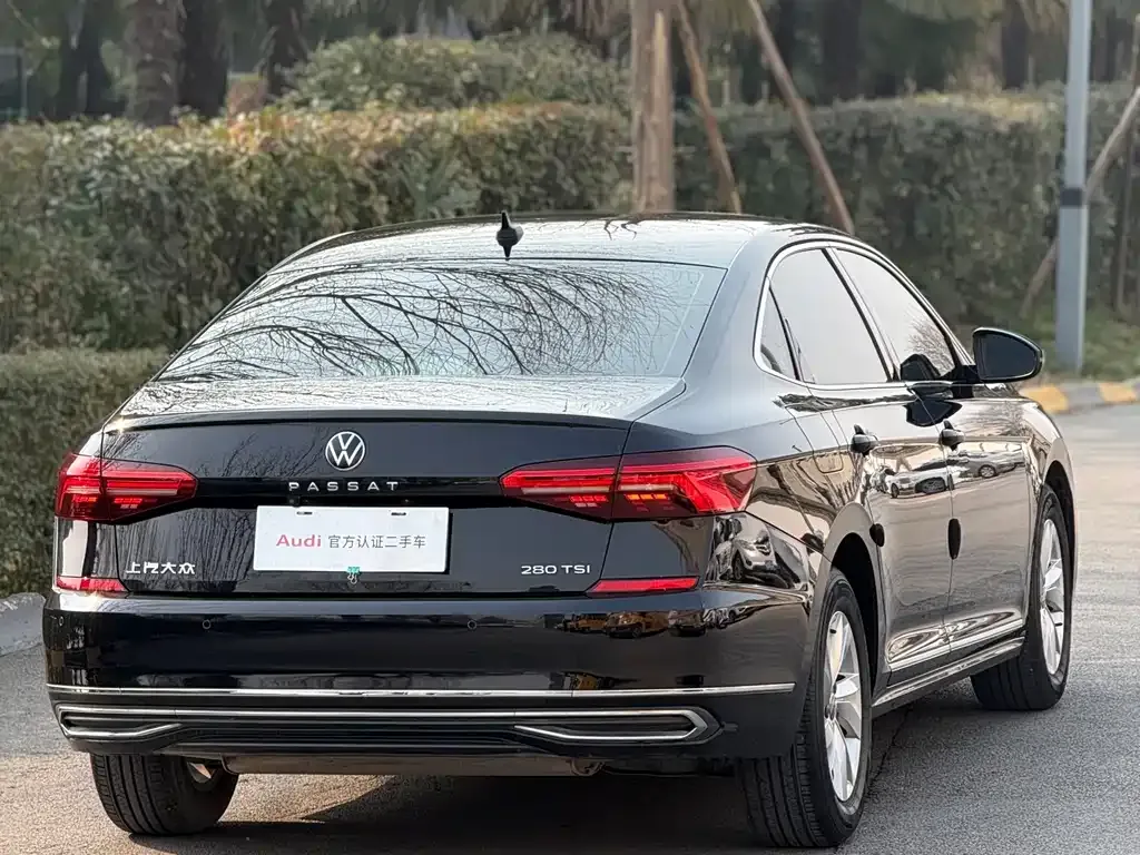 Volkswagen Passat 2021 из CN, фото 5