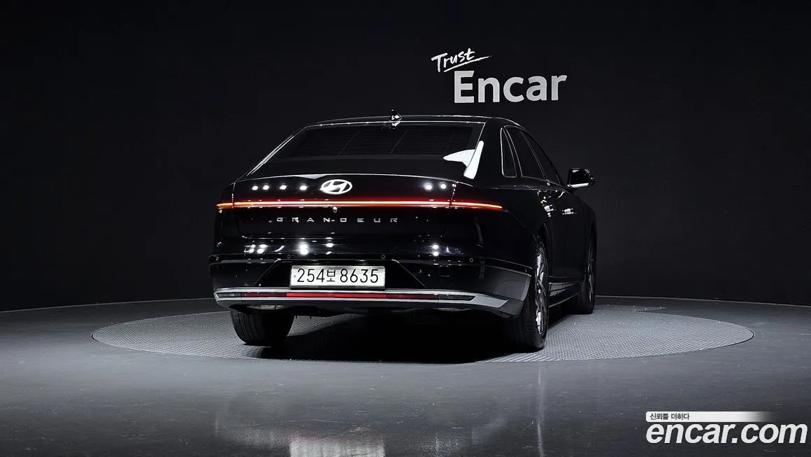 Hyundai Grandeur — фото 3