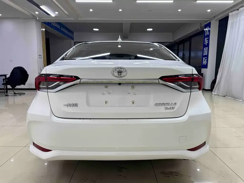 Toyota Corolla 2022 из CN, фото 3