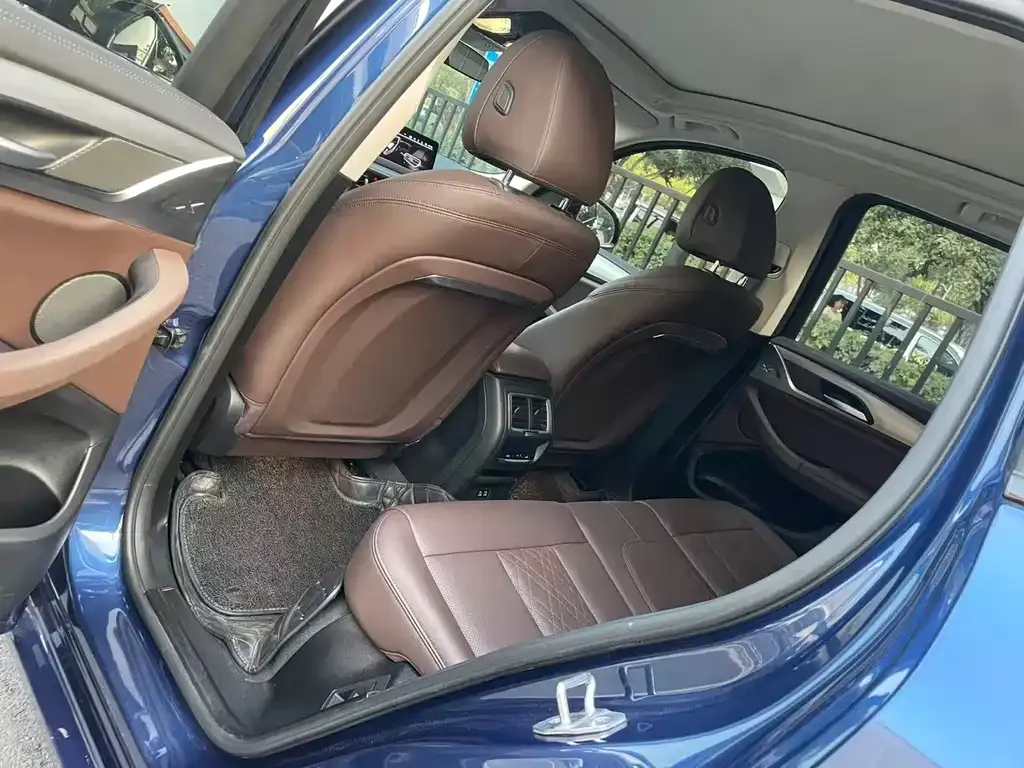 BMW iX3 2022 из CN, фото 6