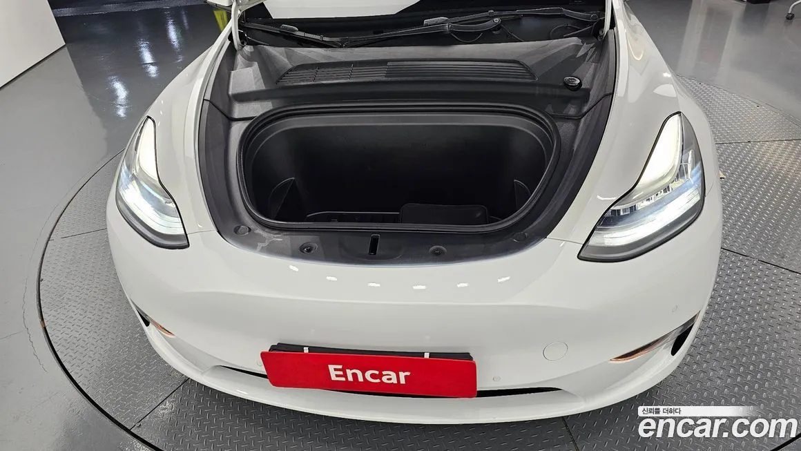 Tesla Model Y 2021 из KR, фото 10