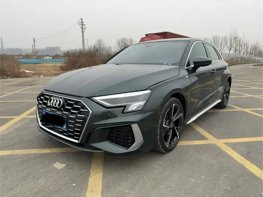 Audi A3 2022 из CN, фото 1