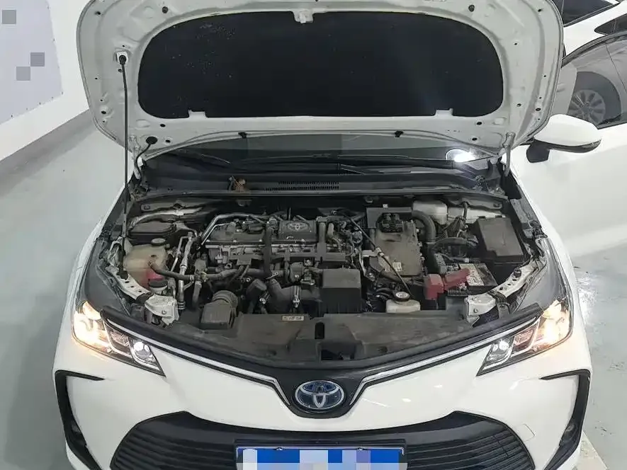 Toyota Corolla 2023 из CN, фото 6