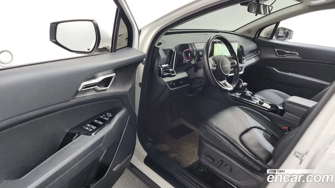 Kia Sportage — фото 8