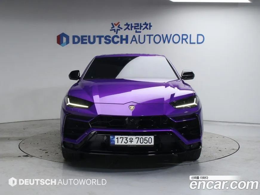 Lamborghini Urus 2022 из KR, фото 2