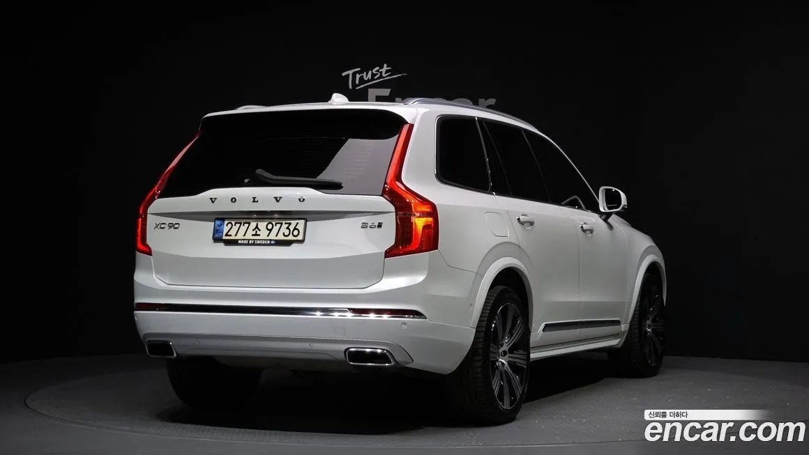 Volvo XC90 — фото 3