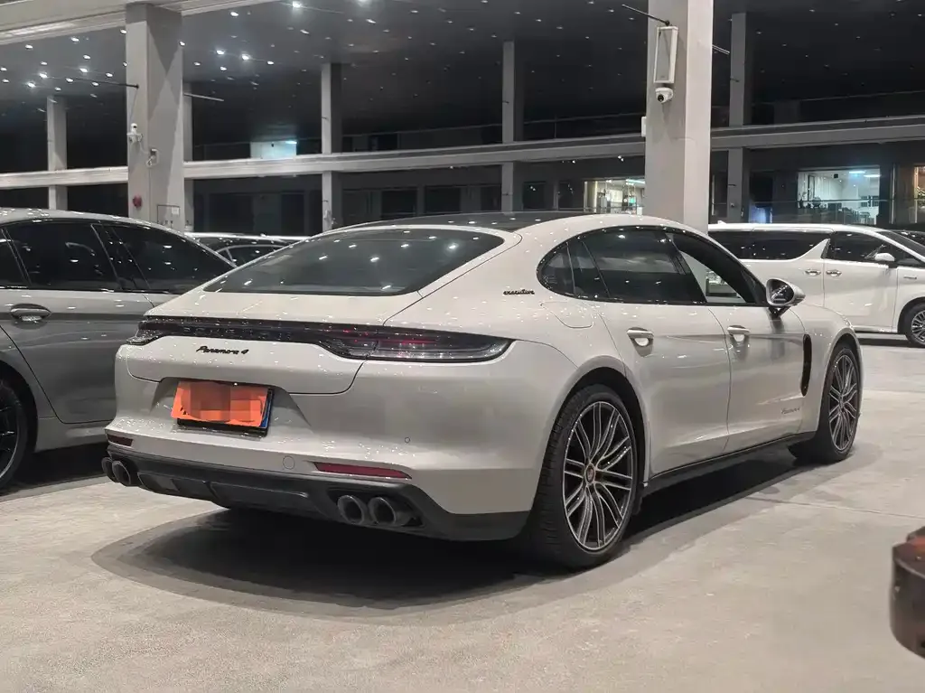 Porsche Panamera 2021 из CN, фото 2