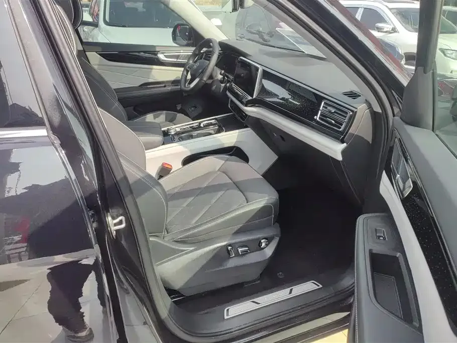 Volkswagen Teramont 2024 из CN, фото 9