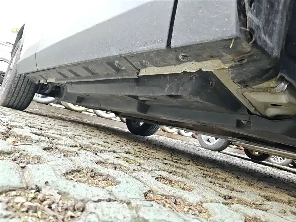 Toyota RAV4 2023 из CN, фото 10
