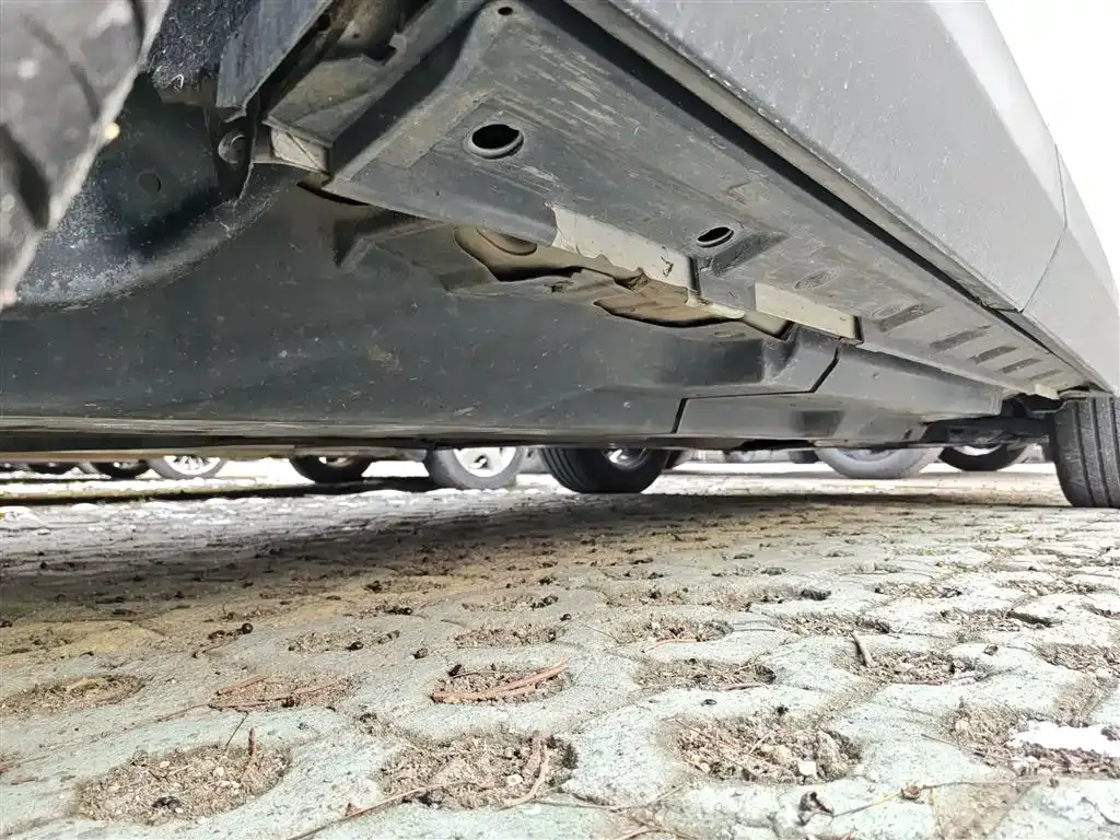 Toyota RAV4 2023 из CN, фото 8