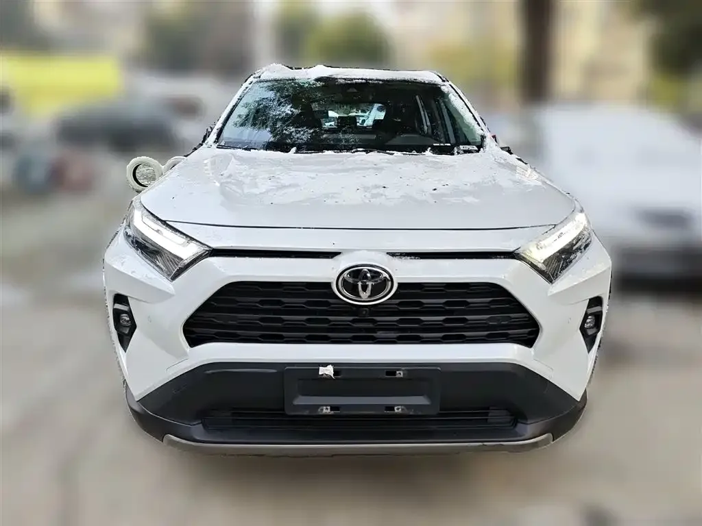 Toyota RAV4 2023 из CN, фото 3