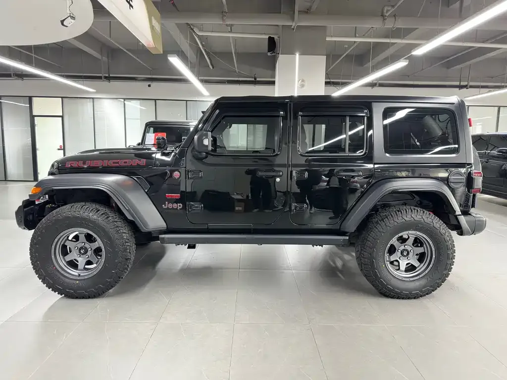 Jeep Wrangler 2021 из CN, фото 10