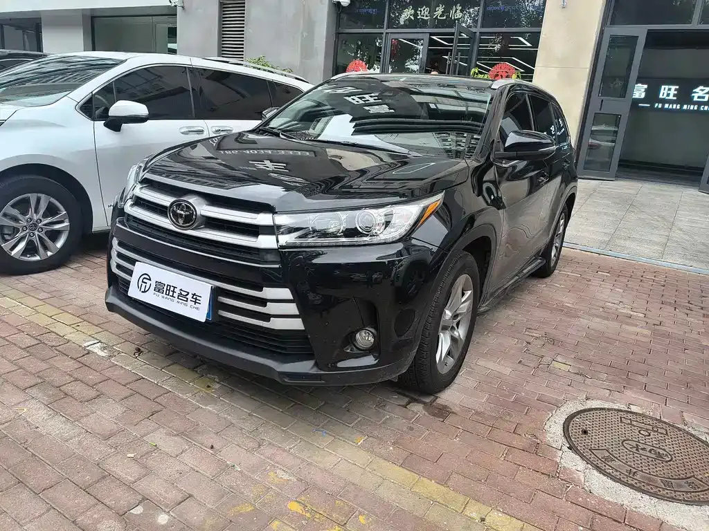 Toyota Highlander 2022 из CN, фото 1