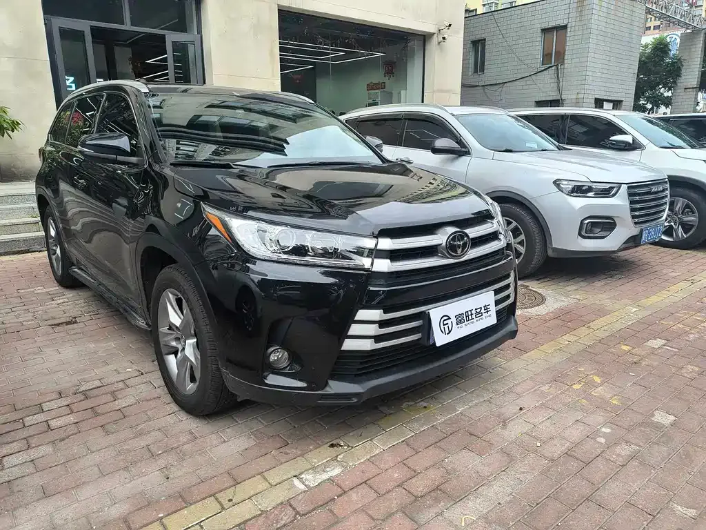 Toyota Highlander 2022 из CN, фото 8