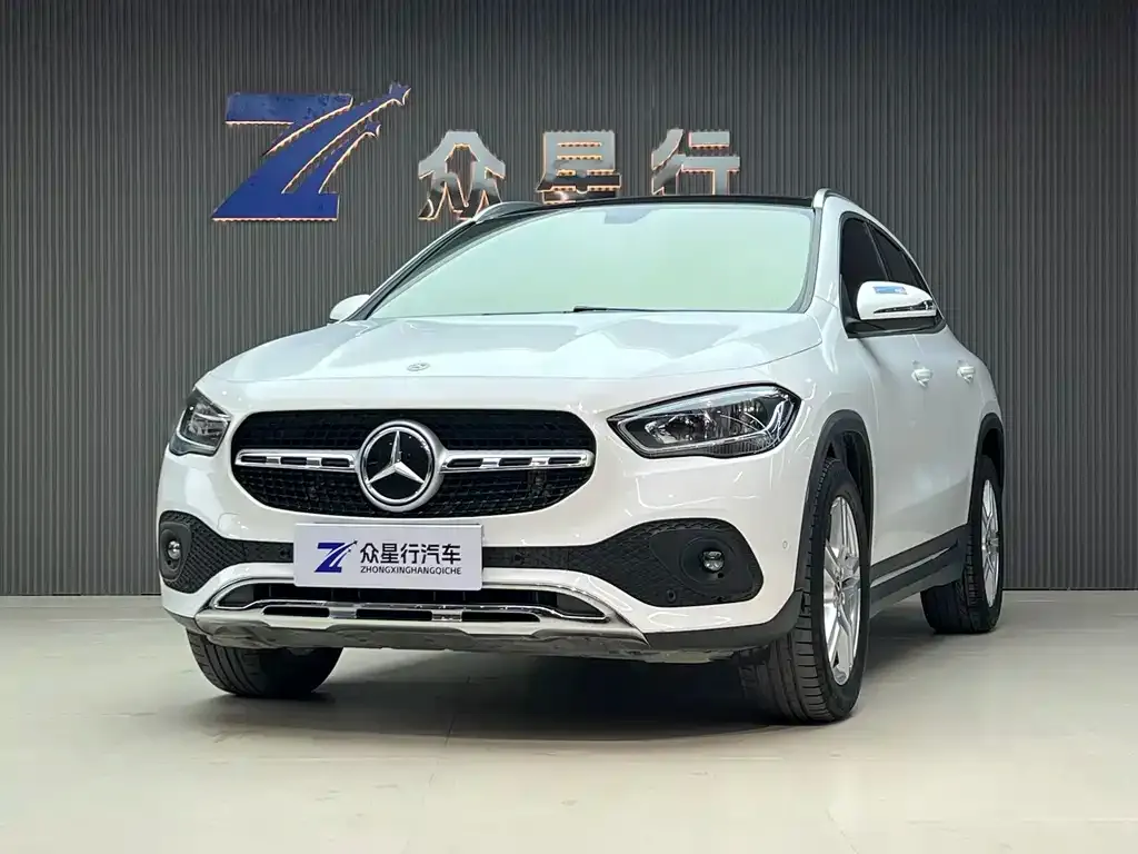 Mercedes-Benz GLA