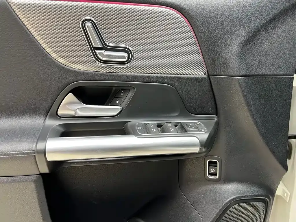 Mercedes-Benz GLA 2021 из CN, фото 8
