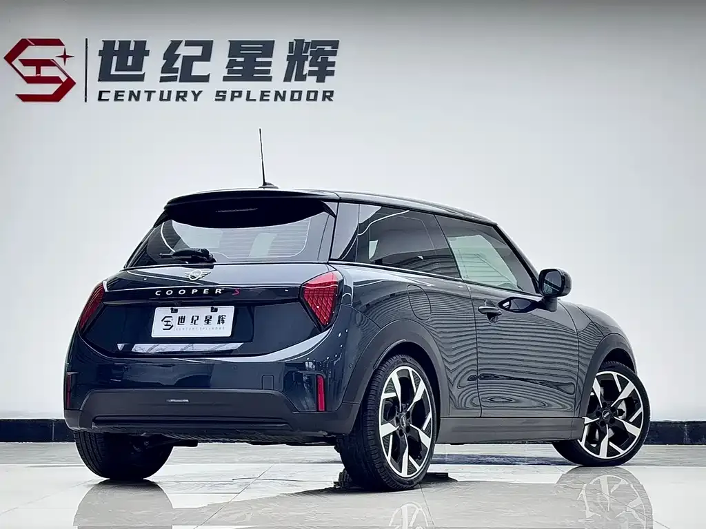 MINI Cooper (3-door) 2025 из CN, фото 6