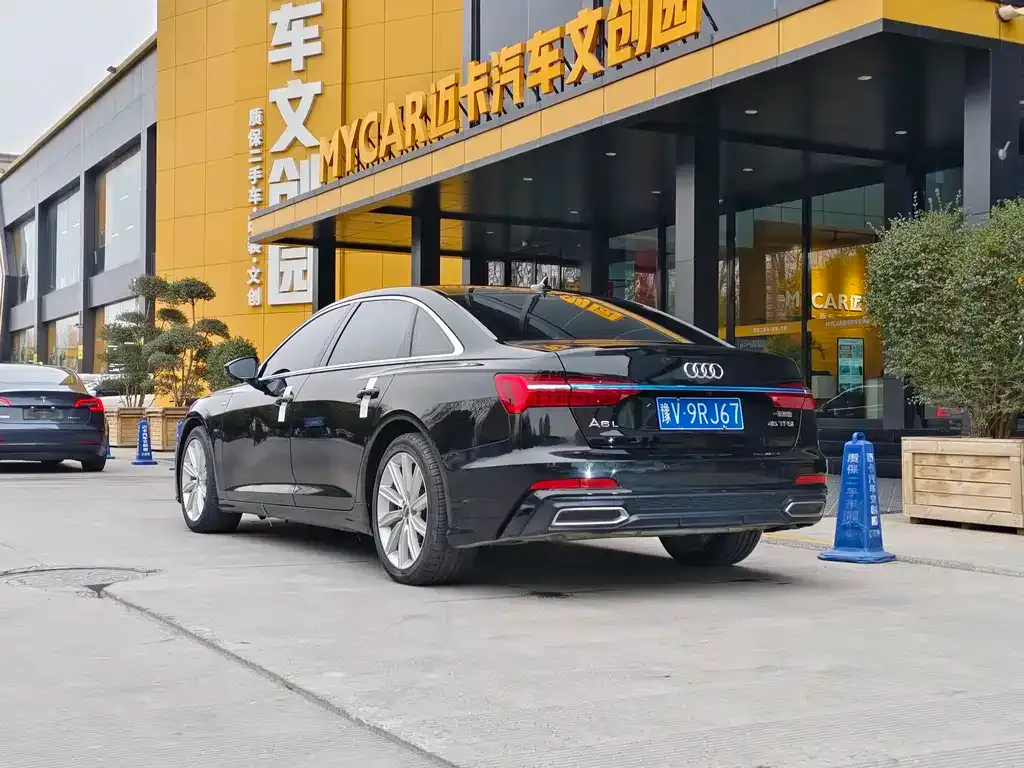 Audi A6L 2021 из CN, фото 2