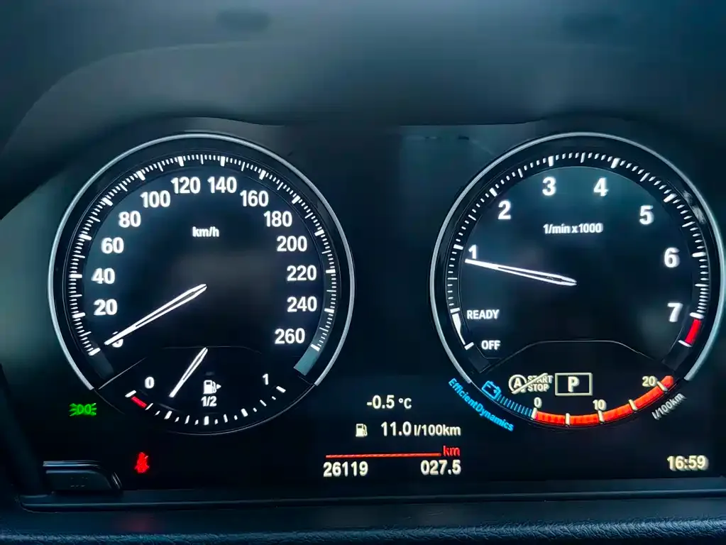 BMW 1 Series 2021 из CN, фото 4