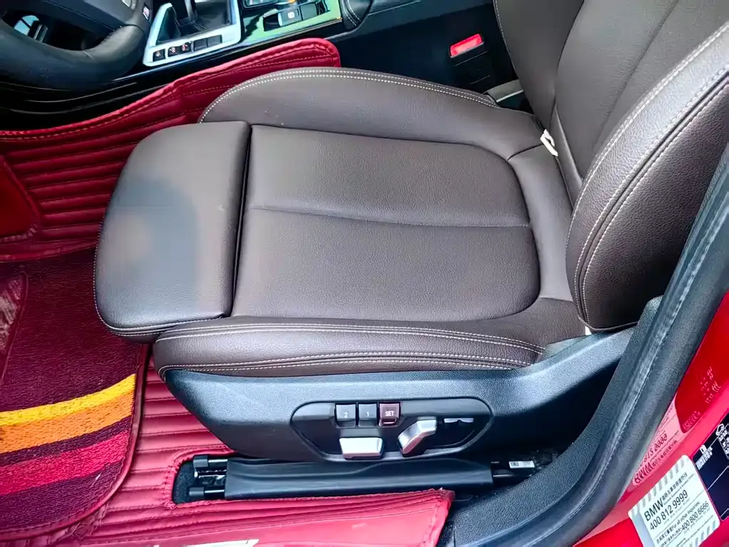 BMW 1 Series 2021 из CN, фото 2