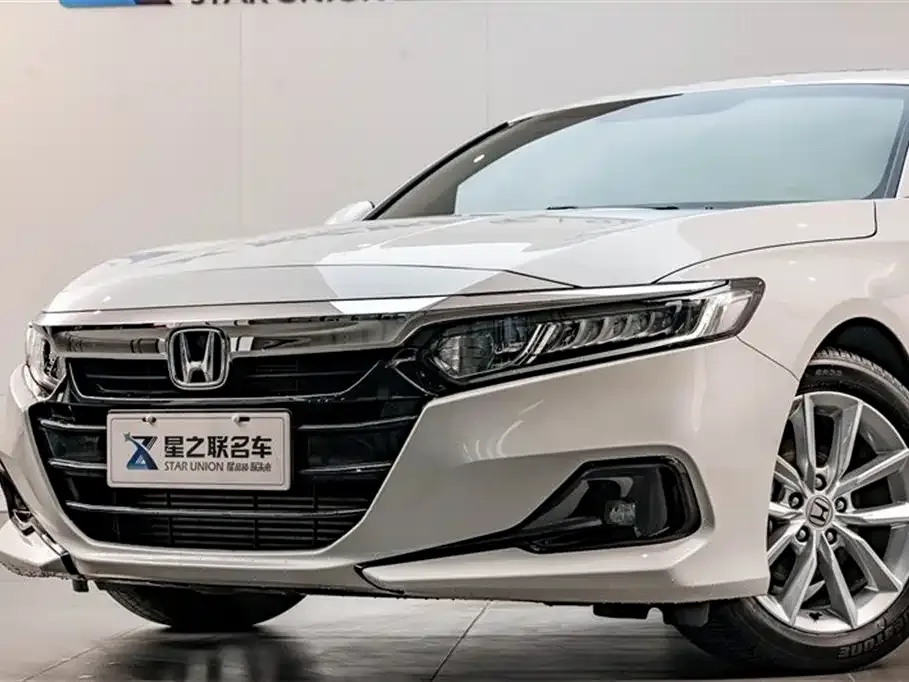 Honda Accord — фото 7