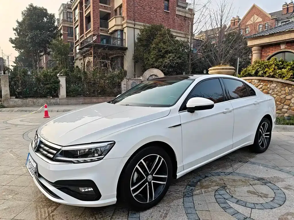 Volkswagen Lamando 2021 из CN, фото 1