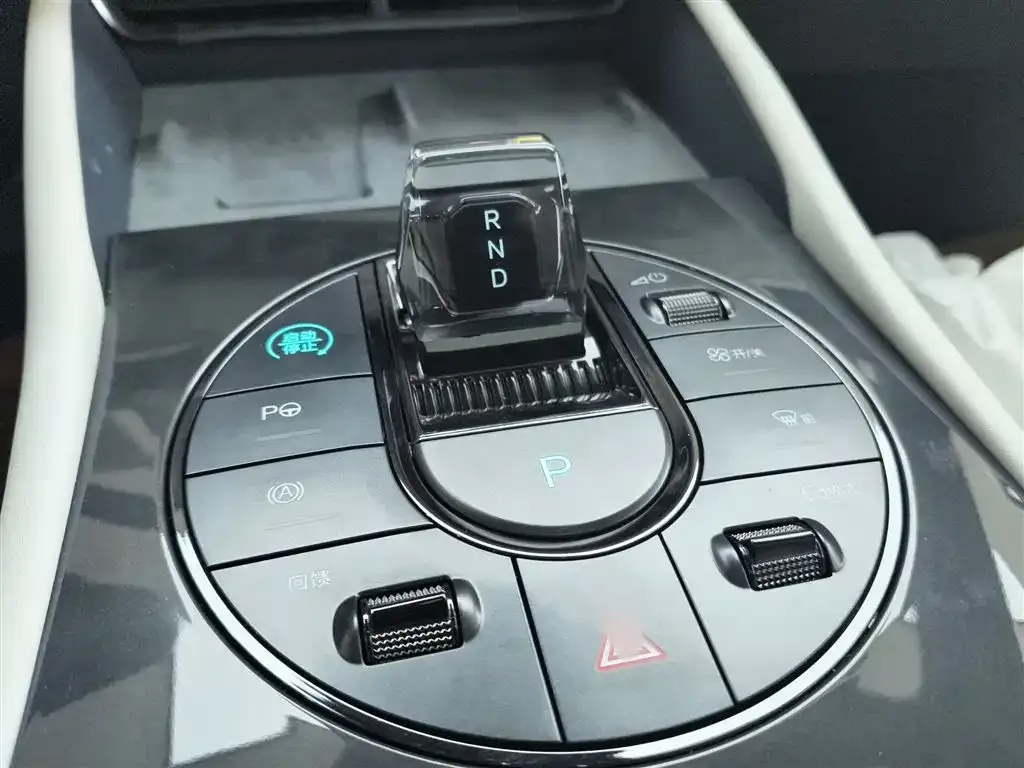 BYD Seal 06GT 2025 из CN, фото 8
