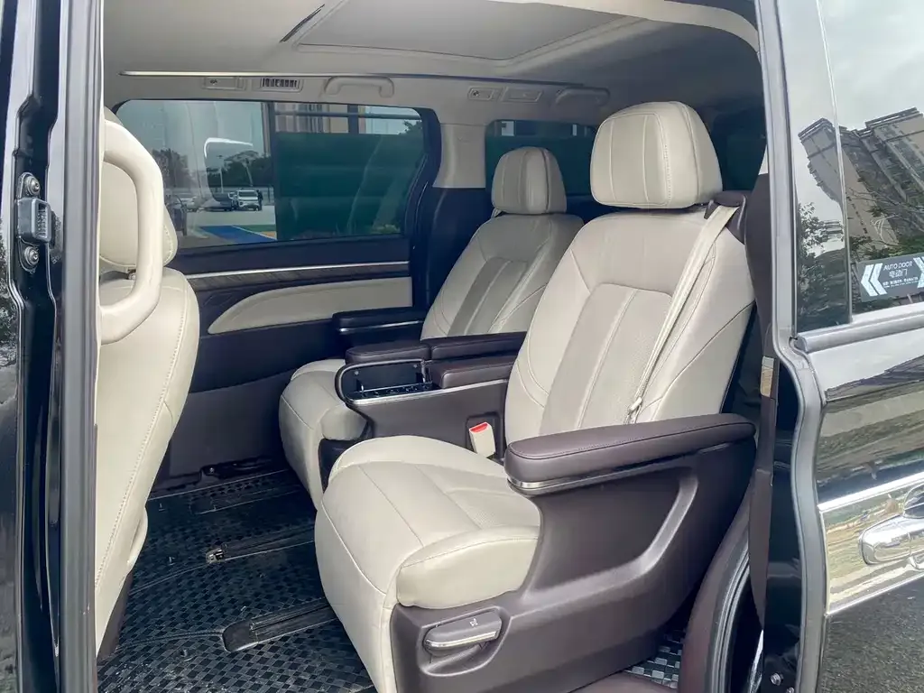 GAC Motor Trumpchi M8 2022 из CN, фото 2