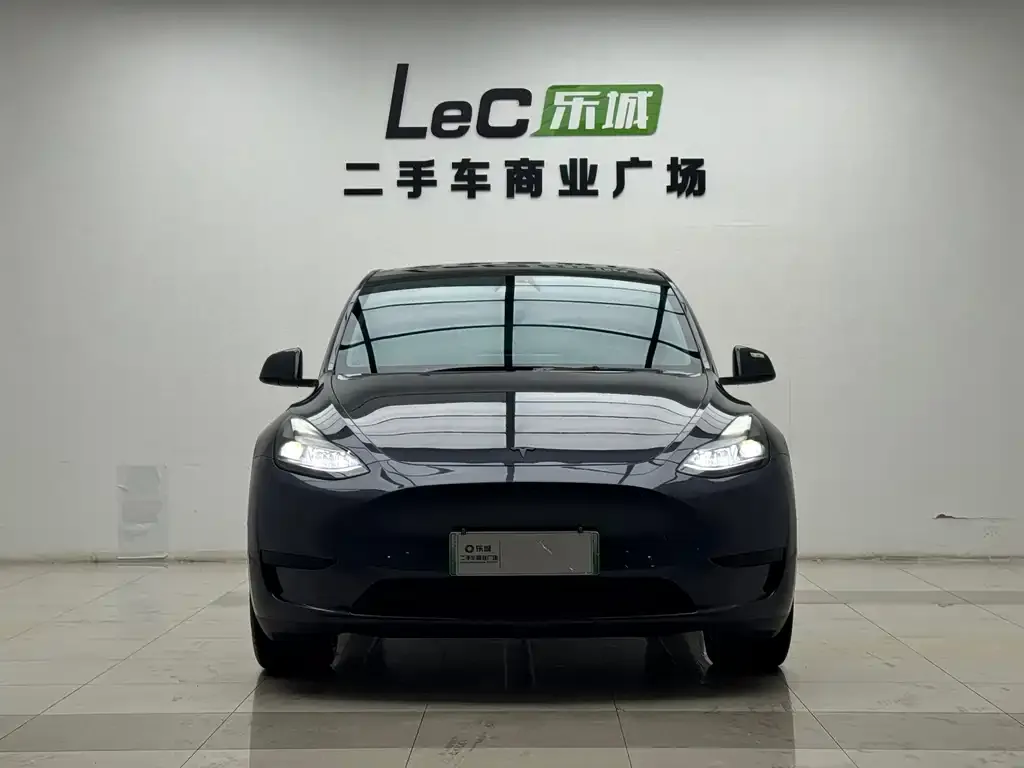 Tesla Model Y 2023 из CN, фото 10